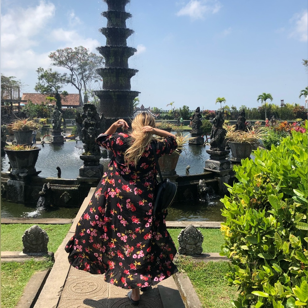 Lulu's Floral Print Ruffled Midi Dress - Picture 6 of 7
